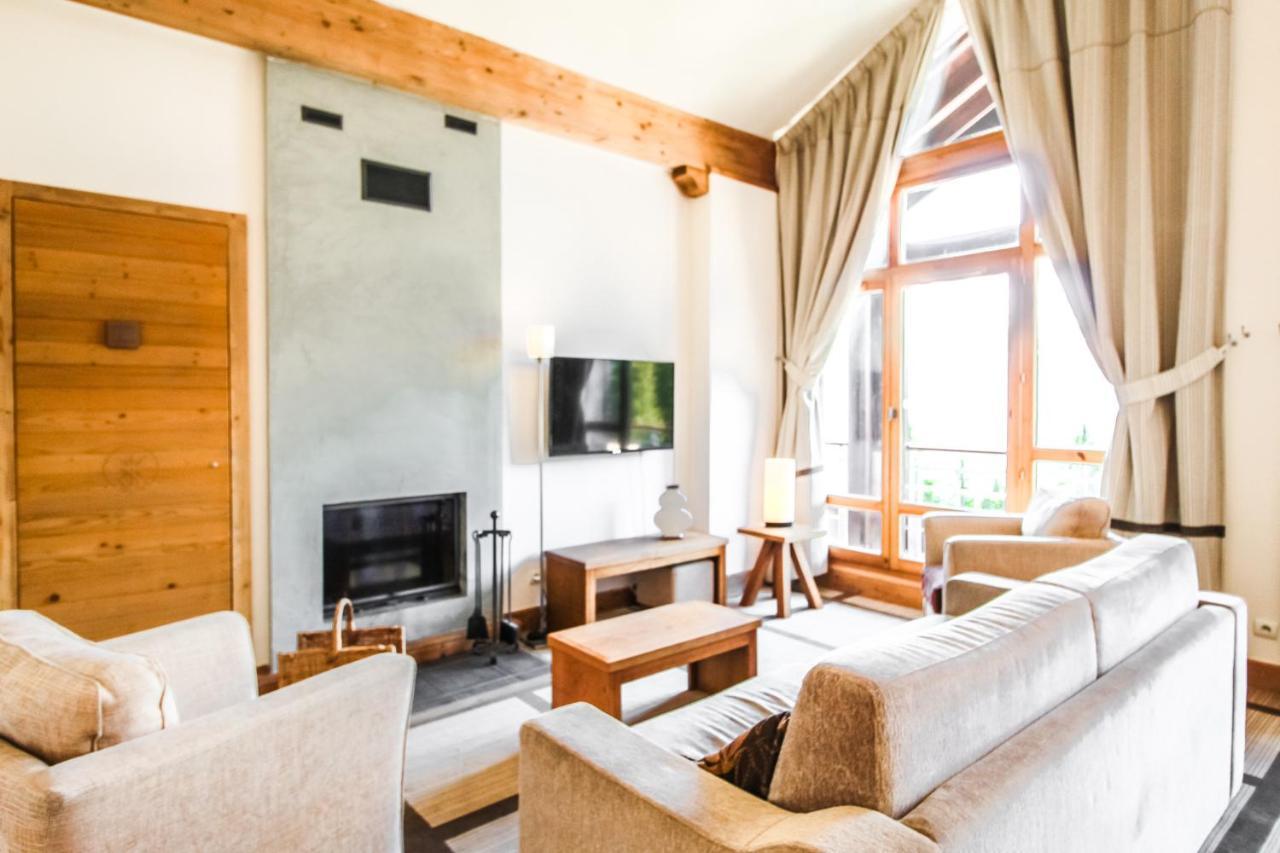 Private Penthouse 2-Bed Apartment, Ski In And Out In 5* Flaine Residence Esterno foto